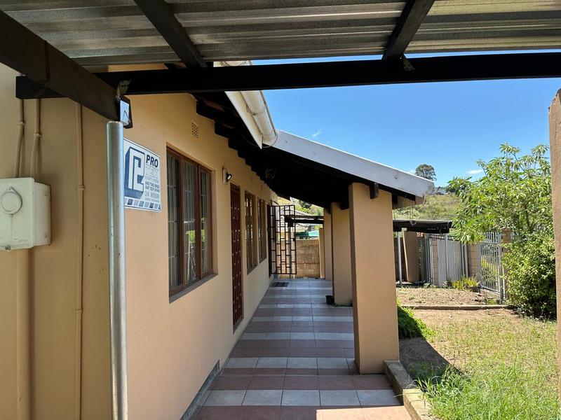 6 Bedroom Property for Sale in Mthata Eastern Cape
